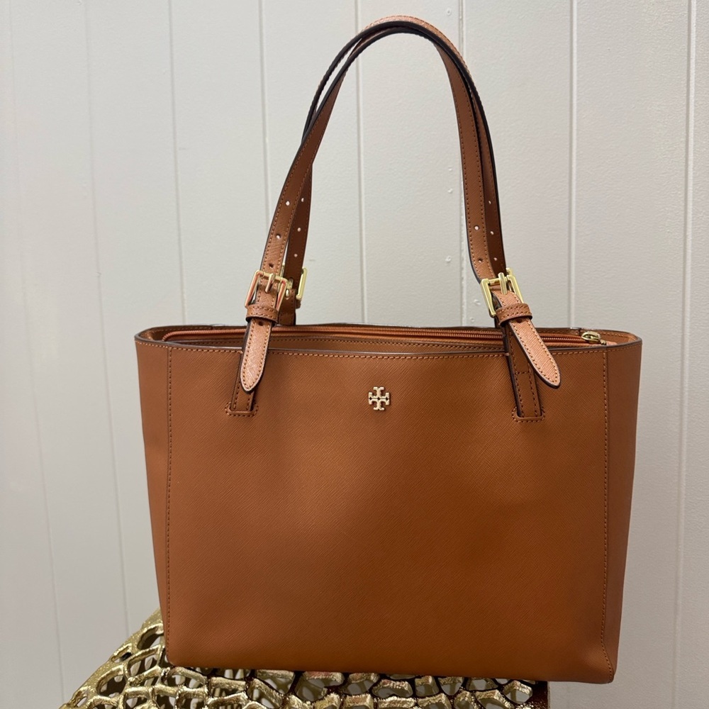 Tory Burch Elegant Brown Leather Tote Bag